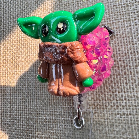 Cute Green Baby Yoda Badge Reel with Pink Crystals - Picture 3 of 3